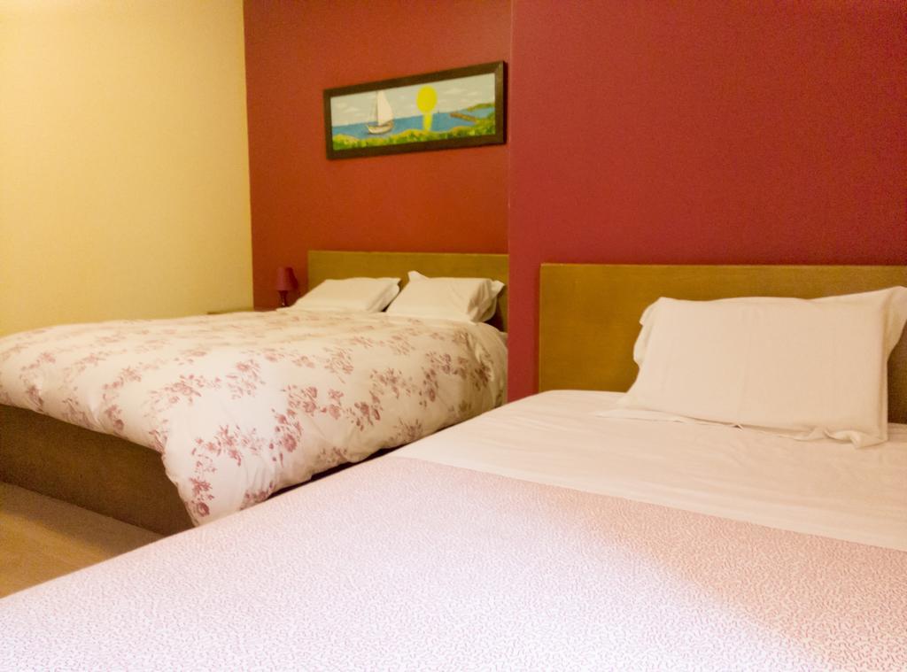 Hotel O Catraio モンチジョ 部屋 写真