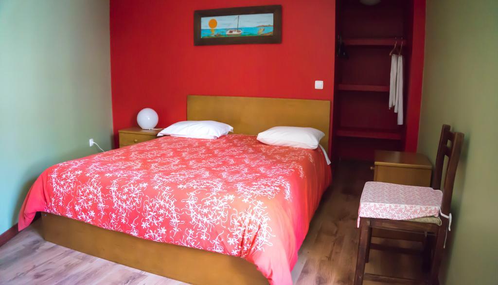 Hotel O Catraio モンチジョ 部屋 写真